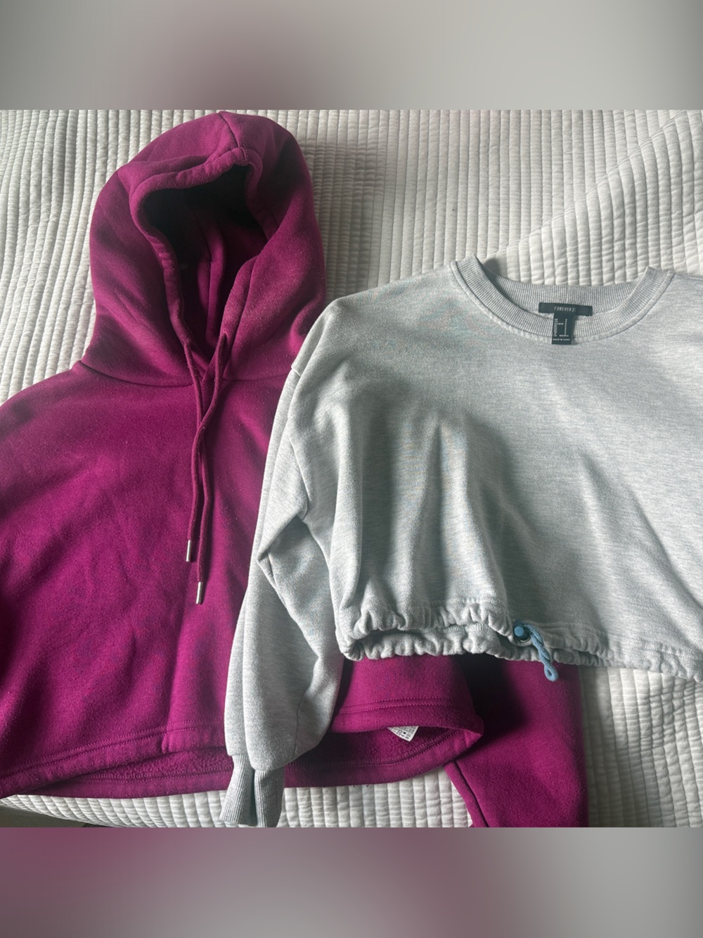 Cropped Hooded Sweatshirt & Pullover Set - Magenta Hoodie and Light Gray Top